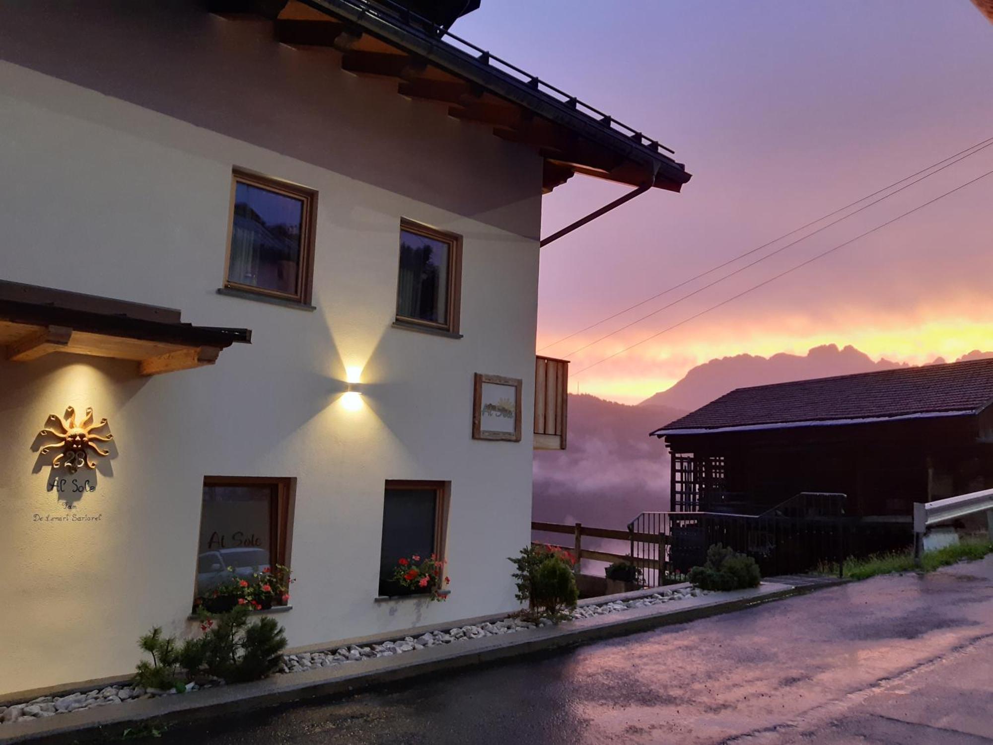 Al Sole B&B Valcomelico Santo Stefano Di Cadore Exterior photo